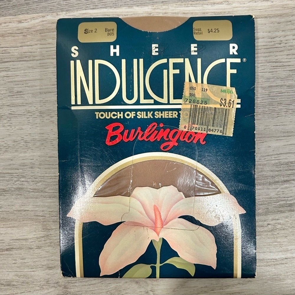 NWT Vintage 1987 USA Burlington Sheer Indulgence Panty Hose Size 2 Bare B05
